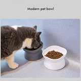 10 Degrees Raised Plastic Bowls